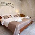 Pensión Luxury Lidija 3*