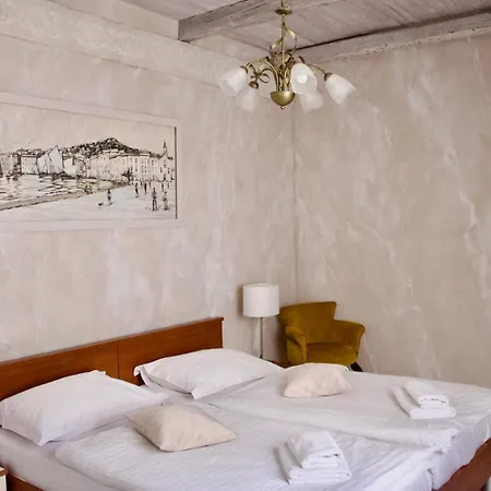 Гостевой дом Luxury Lidija 3*