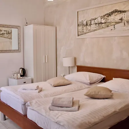 Luxury Lidija سبليت