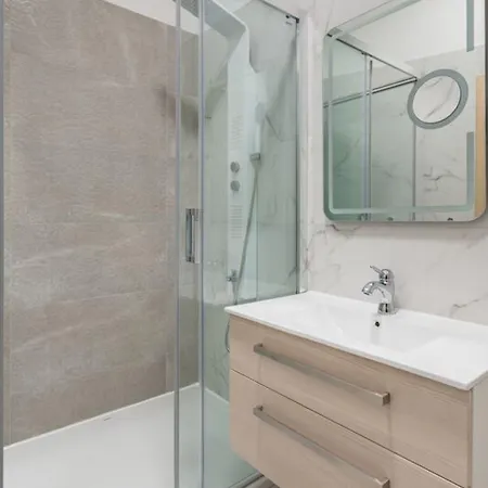 Luxury Lidija بيت ضيافة 3*