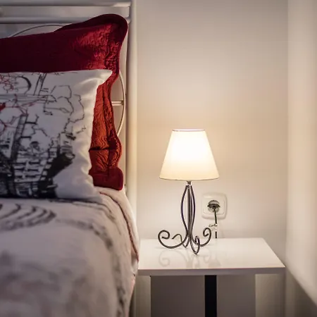 Luxury Lidija Pensión 3*