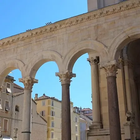 Pensión Luxury Lidija 3*